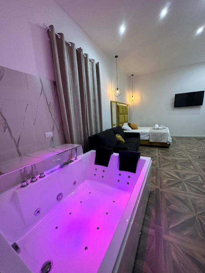 San Ferdinando Suite Room Naples Exterior photo