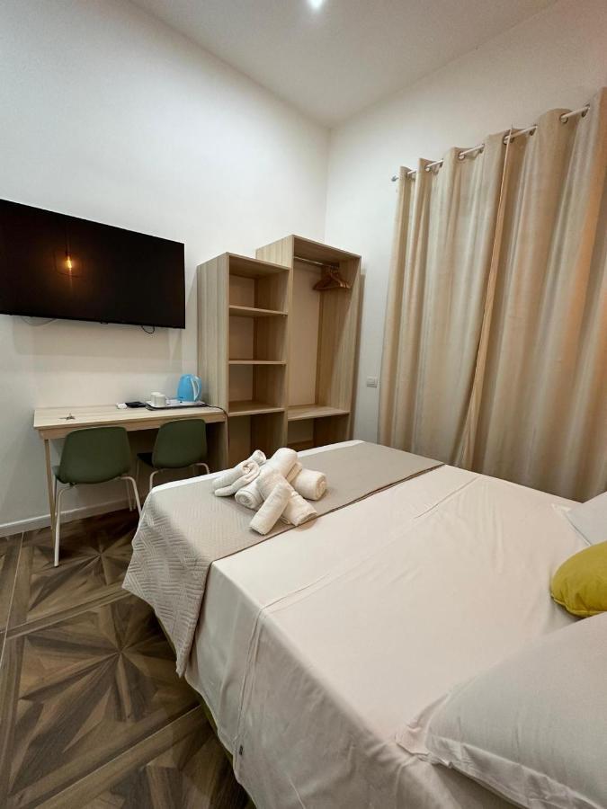 San Ferdinando Suite Room Naples Exterior photo